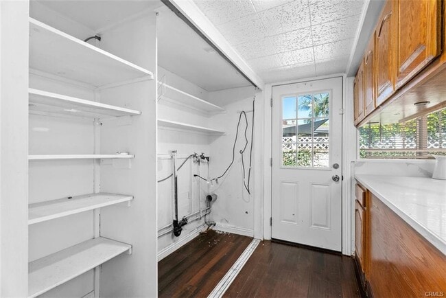 Photo - 115 S Gilbert St