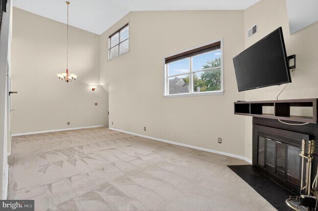 Photo - 5812 Orchard Hill Ct Unit 5812