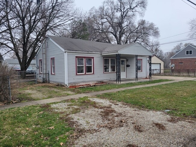 Photo - Your Next Home Awaits: 3 Bed 1 Bath Family!