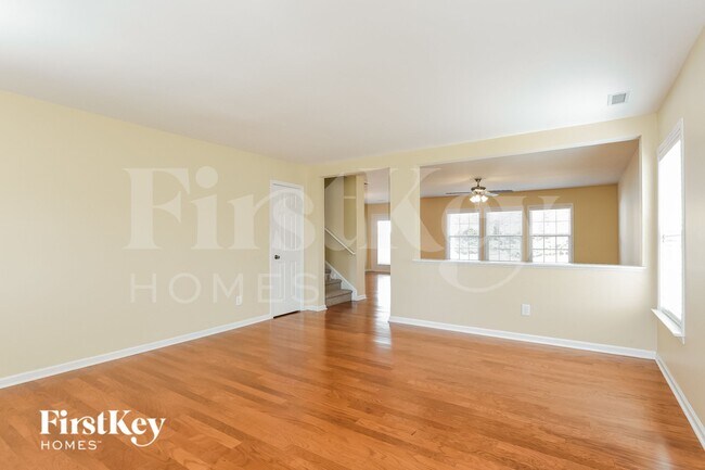 Photo - 75 Averasboro Dr