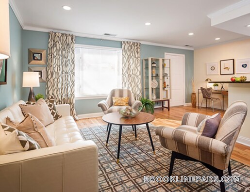 Photo - 172 Thornton Rd