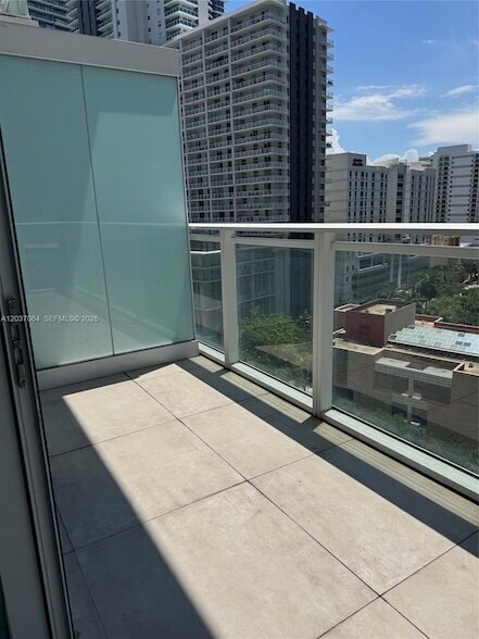Photo - 1080 Brickell Ave Unidad 1101