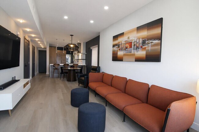 Photo - 335 Arlington Ave Unidad 2