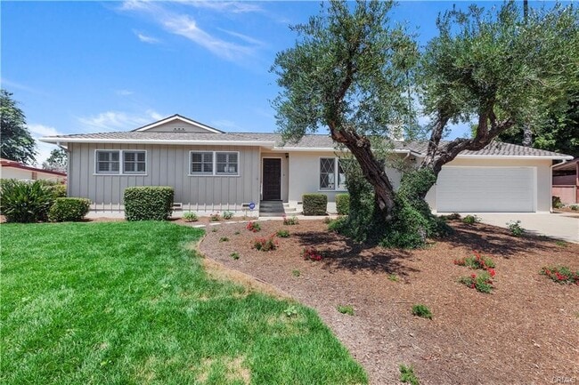Building Photo - 13161 Crestline Dr Rental