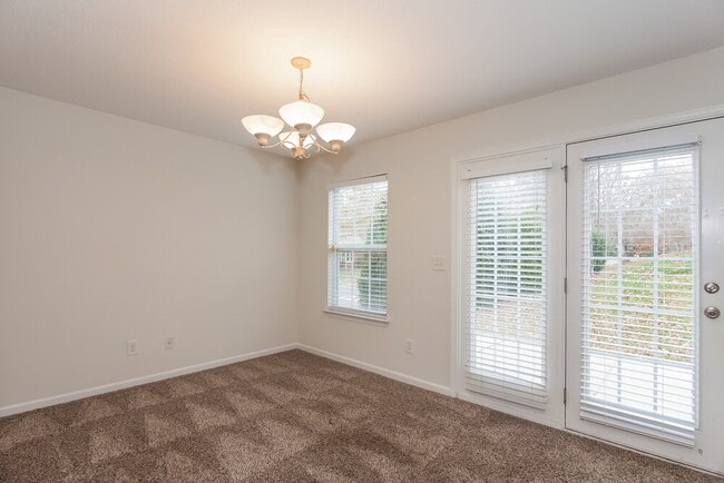 Photo - 6846 Squirrels Foot Ct