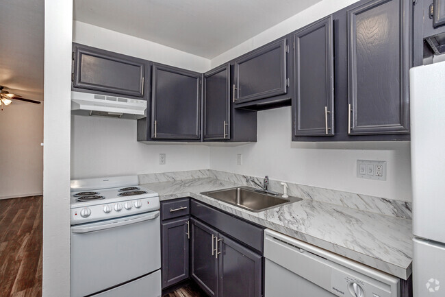 Interior Photo - Short Hills Apartments