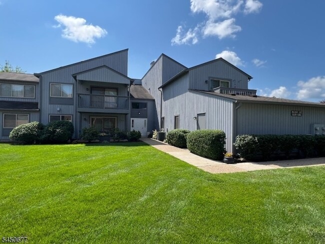 Building Photo - 179 Drake Ln