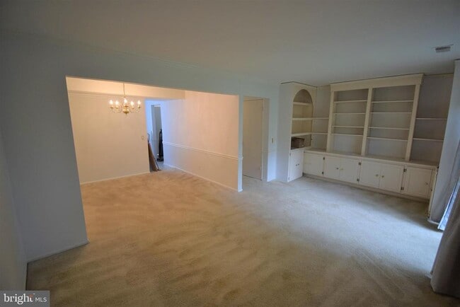 Photo - 2507 Glengyle Dr
