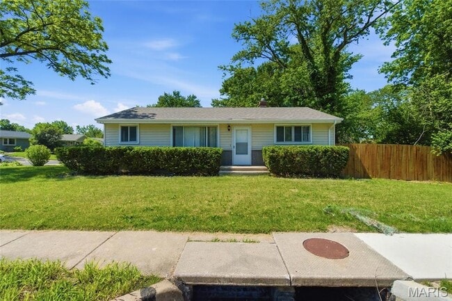 Photo - 1 Oxford Pl