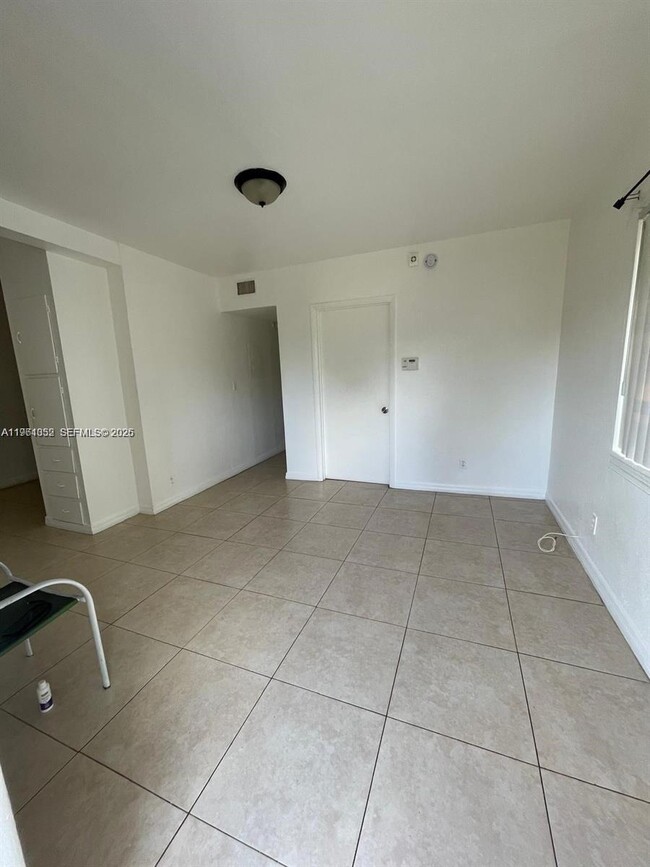 Photo - 2801 Mayo St