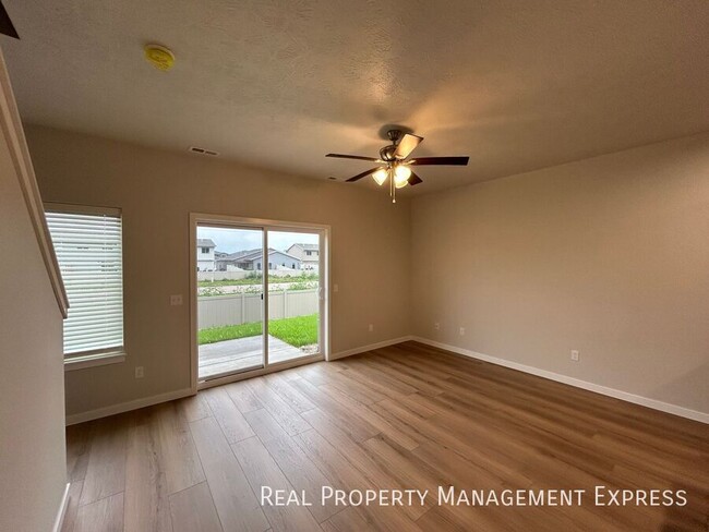 Photo - Beautiful 2 Bed Townhome in Sioux Falls