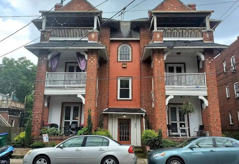 Photo - 807 N Sheppard St Unit 2