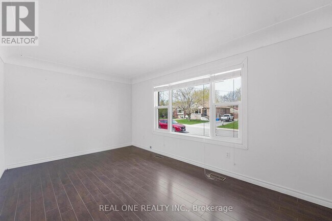 Photo - 22 Halam Ave