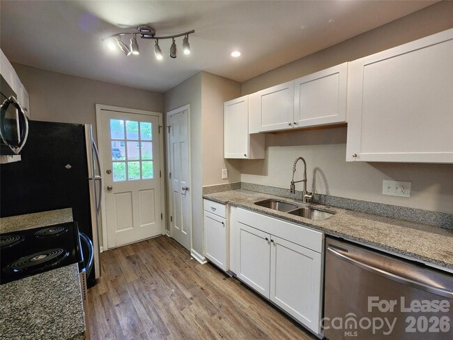 Photo - 1531 E Liberty St