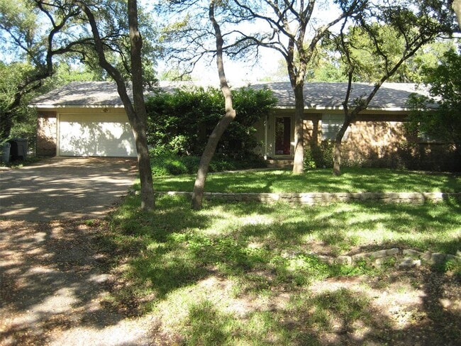 Building Photo - 5904 Burlington Ct