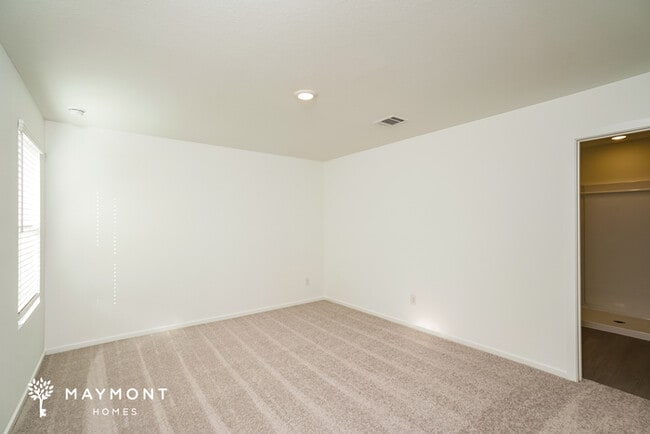 Photo - 3049 Fantasy Ter Dr