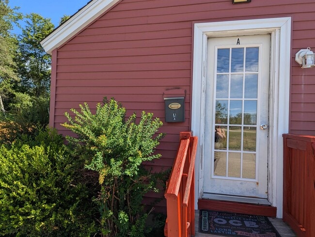 Photo - 1 Torr Ave Unidad A