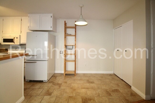 Photo - 3550 Ruffin Rd Unidad 146