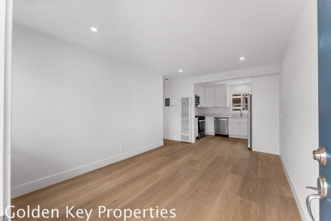 Photo - Welcome to your beautifully remodeled apartment in South Oceanside just a few blocks from the beach! Unit C