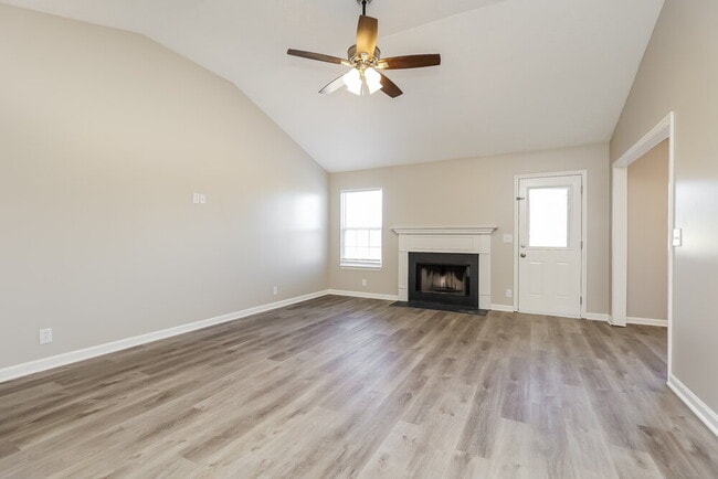 Photo - 3102 Donard Ct