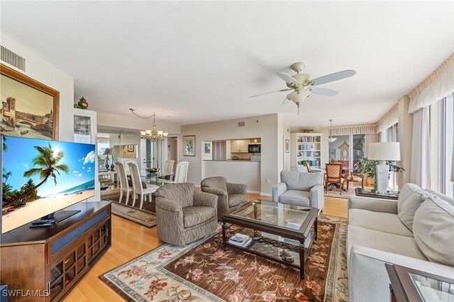 Building Photo - 6361 Pelican Bay Blvd Unit 605 Rental
