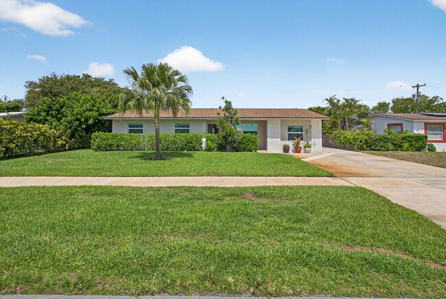 Photo - 704 Juniper Dr Casa