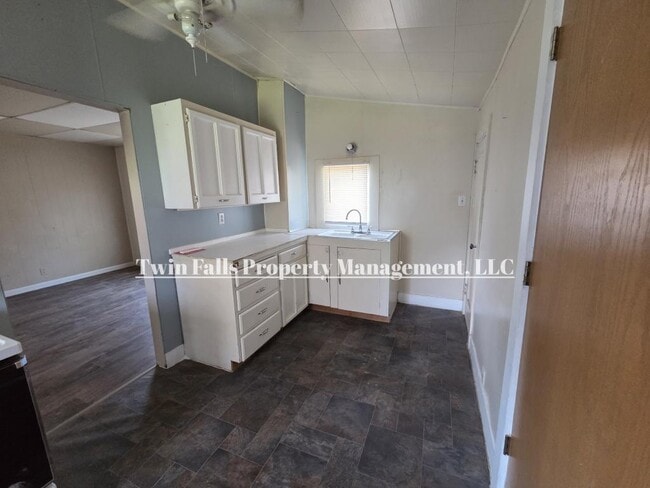 Photo - 1246 1/2 8th Ave E