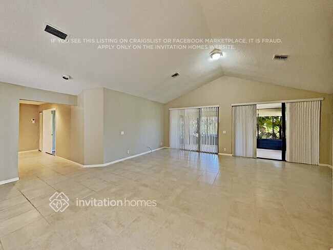 Photo - 132 Coventry Pl