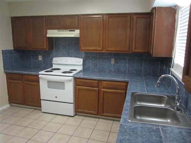 Photo - 17907 Fieldglen Dr