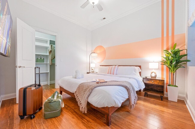 1243 W Madison St Unit SI ID1026688P