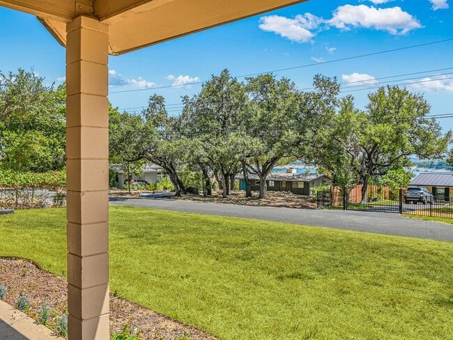 Photo - 15203 Rainbow 1 St