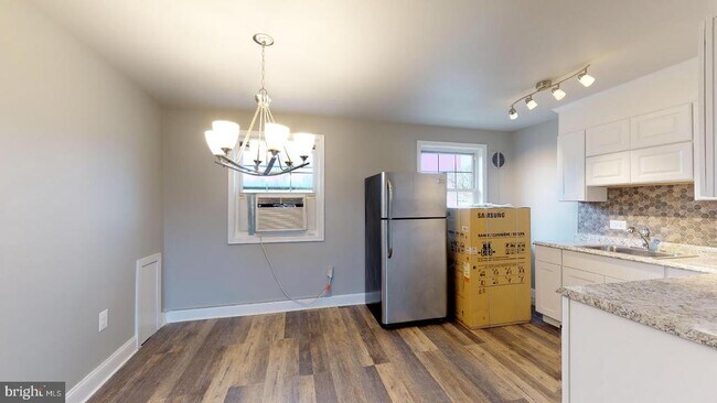 5318 8th Rd S Unit 5