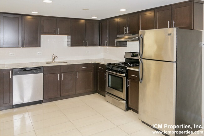 Photo - 861 W Lill Ave Unidad 873-B1