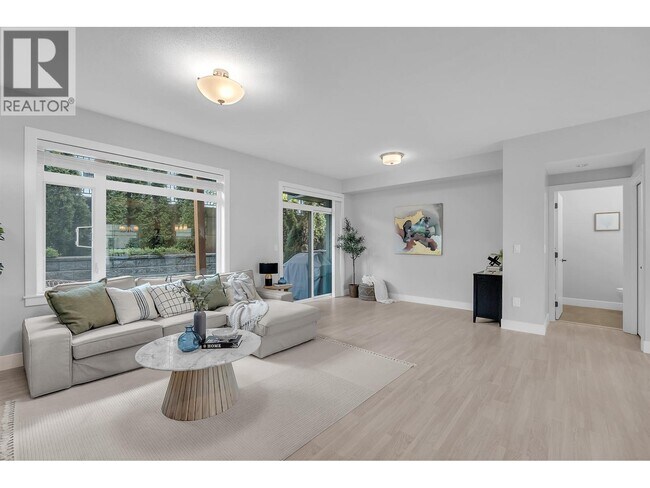 Photo - 3525 Chandler St