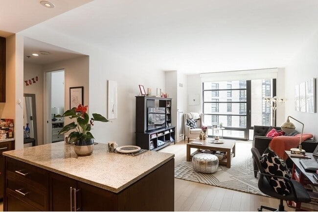 Photo - 580 Washington St Condo Unit 5D