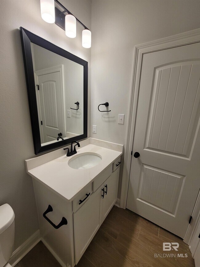 Photo - 1349 Aldon St