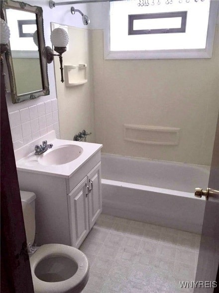 Photo - 224 Ivyhurst Cir