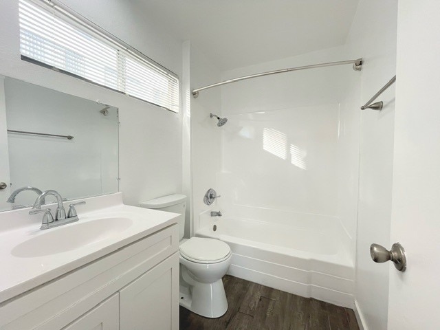 Photo - 13704 Franklin St