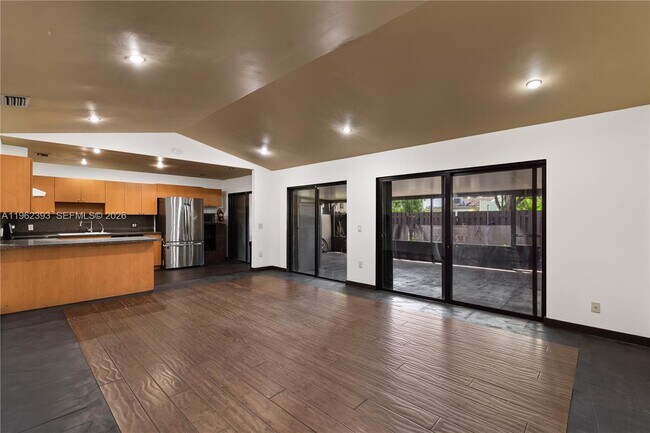 Photo - 9850 NW 15th Ct