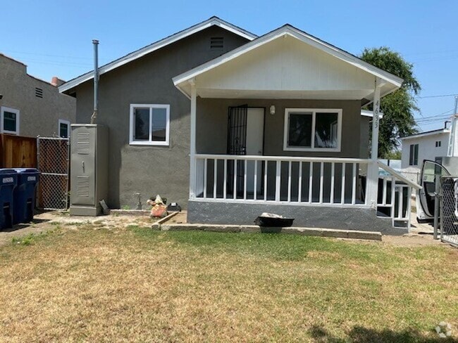 Building Photo - 862 GRAPE ST Unit 4633 Rental
