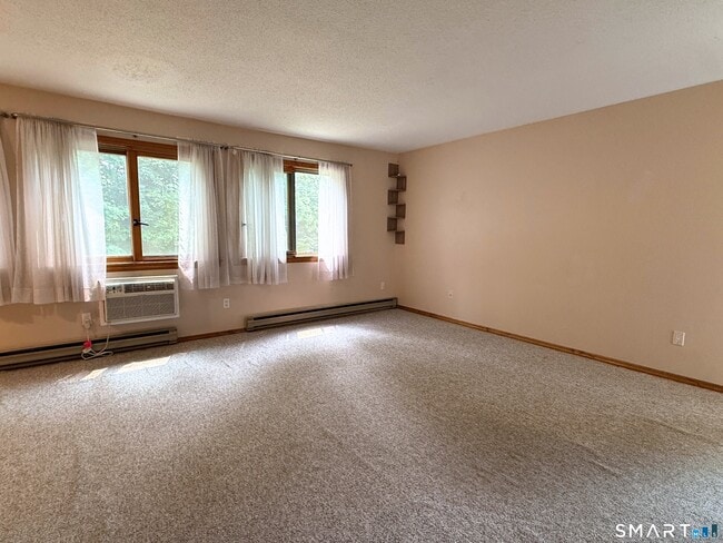 Photo - 8 D Pineview Dr Unit A