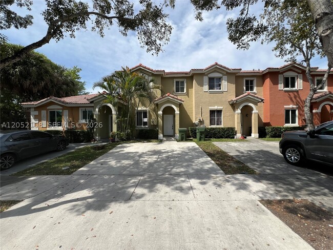 Photo - 100 SW 15th Rd