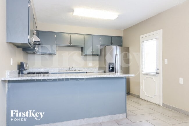 Photo - 8039 N 29th Ave