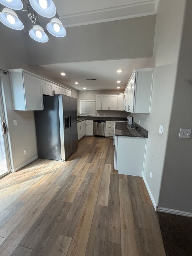 Photo - 3 bedroom 2 bath in home in Millcreek Cottages!