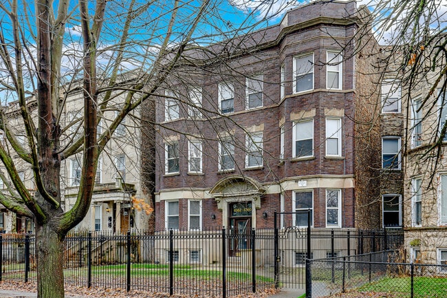 Photo - 6360 S Greenwood Ave Unit 3