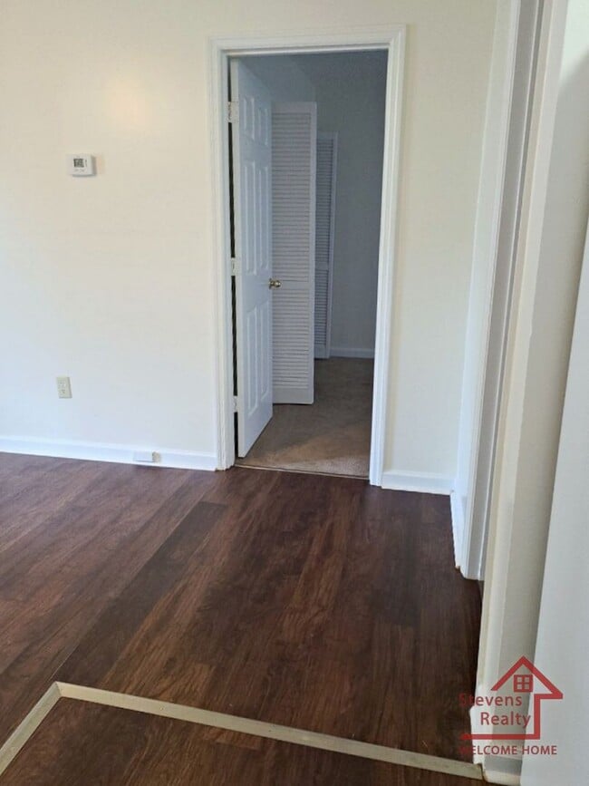 Photo - 220 Dogwood Pointe Dr