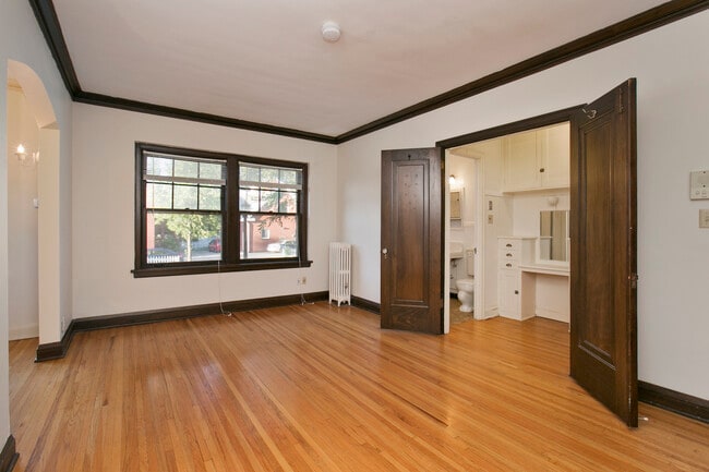 Photo - 2120 Aldrich Ave S