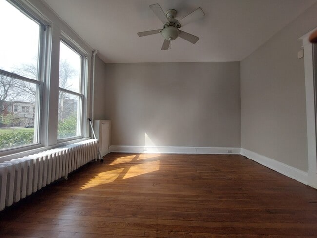 Photo - 1330 G St SE