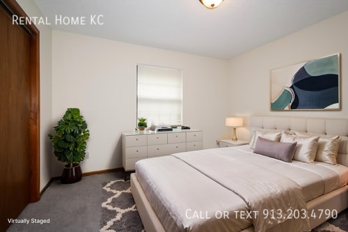 Photo - 4813 Woodward-