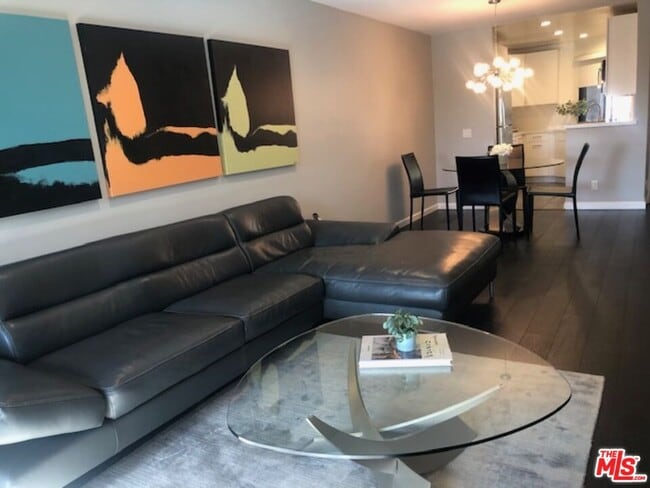 Building Photo - 8300 Manitoba St Unit 209